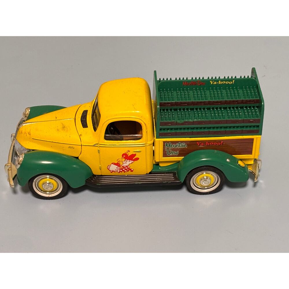 Mountain Dew Ya-hoo! Hillbilly Golden Wheel DieCast 1940 Ford Delivery Bottles - Picture 3 of 6
